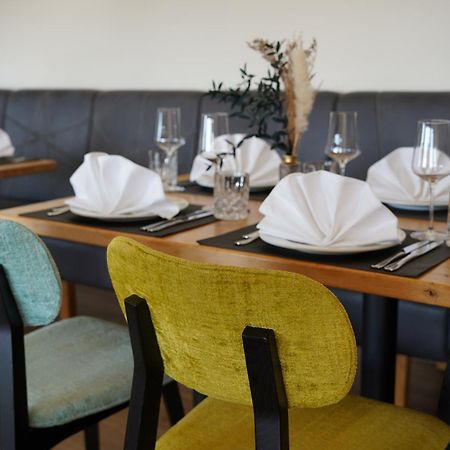 Vorgebirgsblick - Restaurant Biergarten Gaestehaus 보른하임 외부 사진